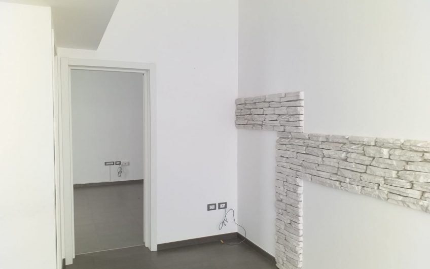 Ostuni – Locale Commerciale Via Fumarola #noncompratecaseacaso