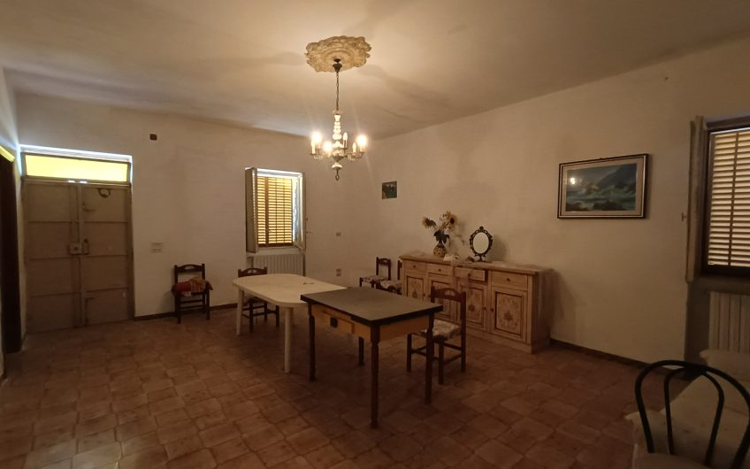 Ostuni – Villa contrada Badessa #noncompratecaseacaso