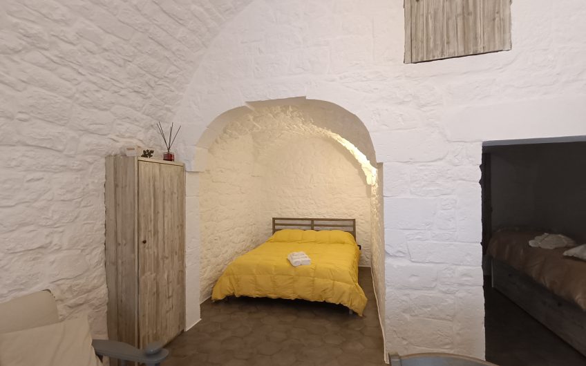 Ostuni – Casa singola via Poerio #noncompratecaseacaso