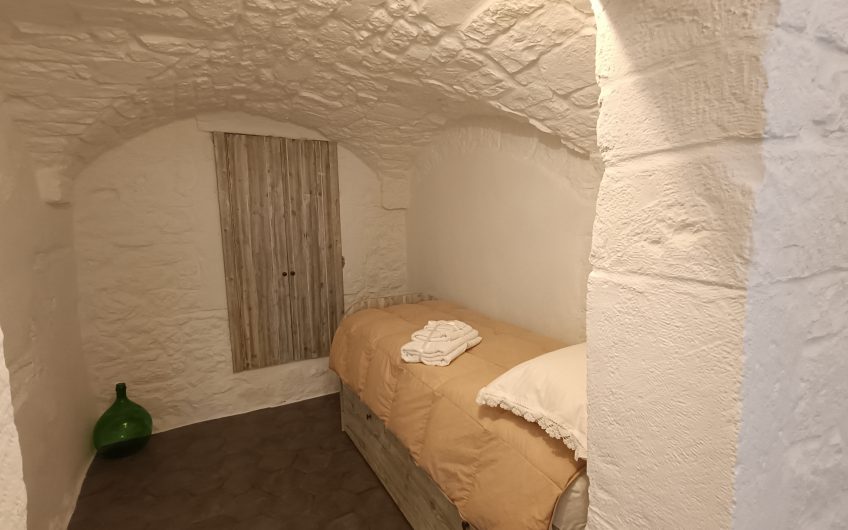 Ostuni – Casa singola via Poerio #noncompratecaseacaso