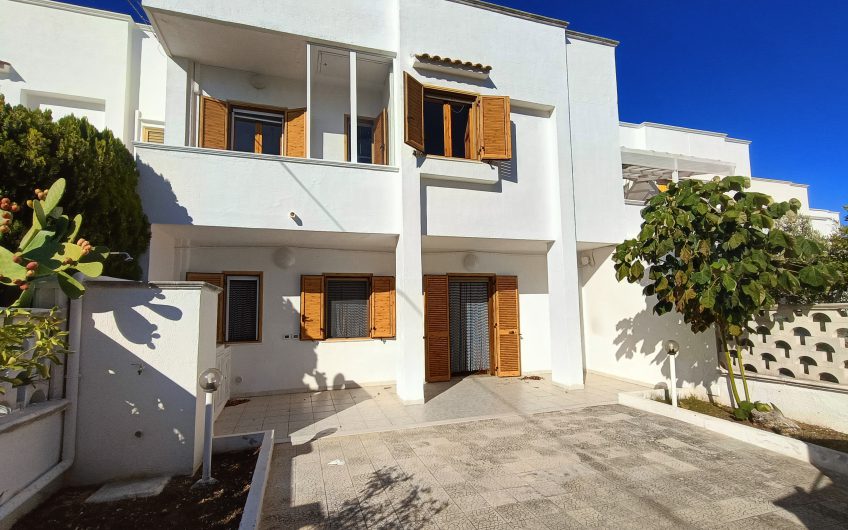 Ostuni – Villa residence Porticciolo Località Villanova marina di Ostuni #noncompratecaseacaso