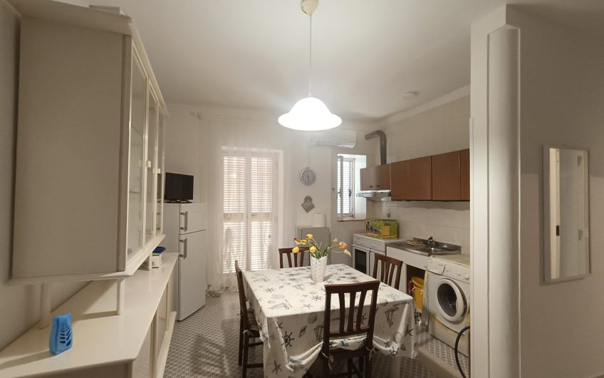 Ostuni – Abitazione a primo piano via Tancredi località Villanova di Ostuni #noncompratecaseacaso