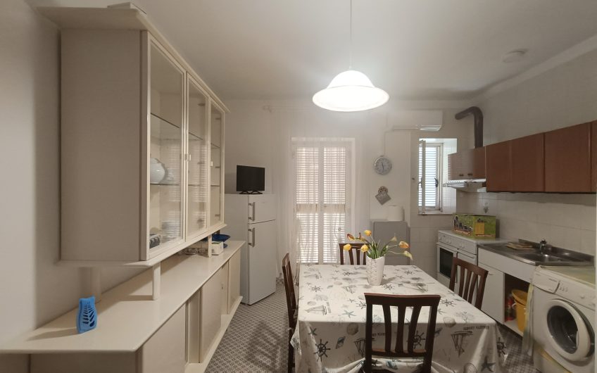 Ostuni – Abitazione a primo piano via Tancredi località Villanova di Ostuni #noncompratecaseacaso