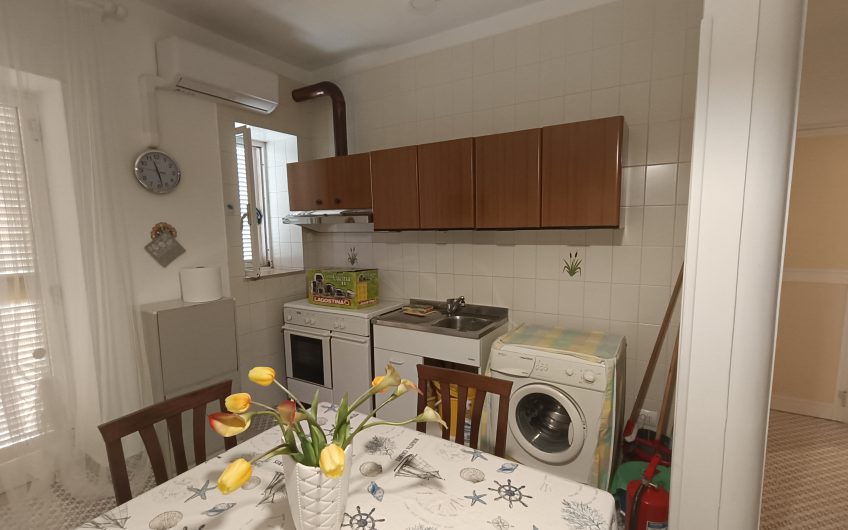Ostuni – Abitazione a primo piano via Tancredi località Villanova di Ostuni #noncompratecaseacaso
