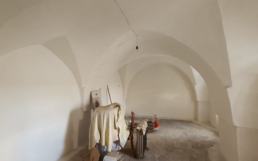 Ostuni – Casa singola in via De Cristoforis 17 #noncompratecaseacaso