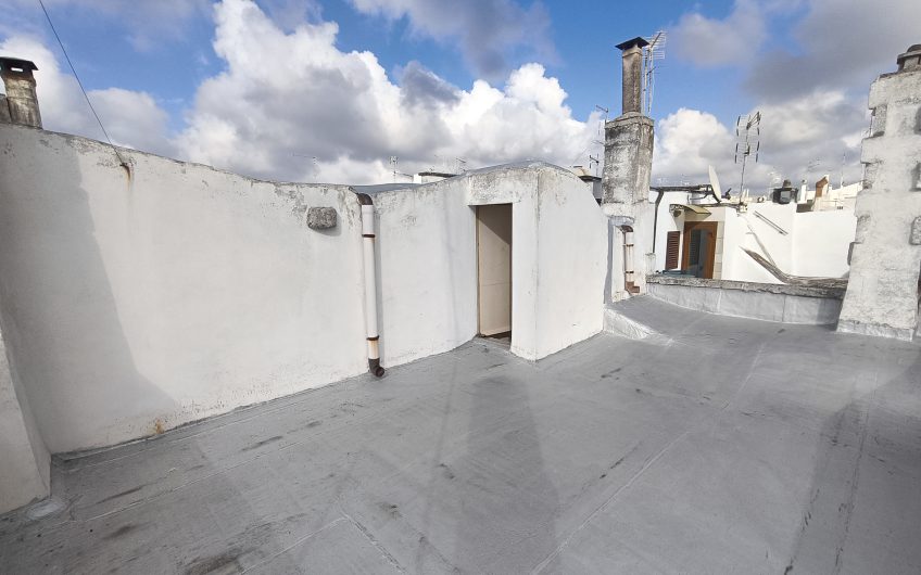 Ostuni – Casa singola in via De Cristoforis 17 #noncompratecaseacaso