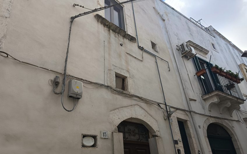 Ostuni – Casa singola in Via Michele Amari #noncompratecaseacaso