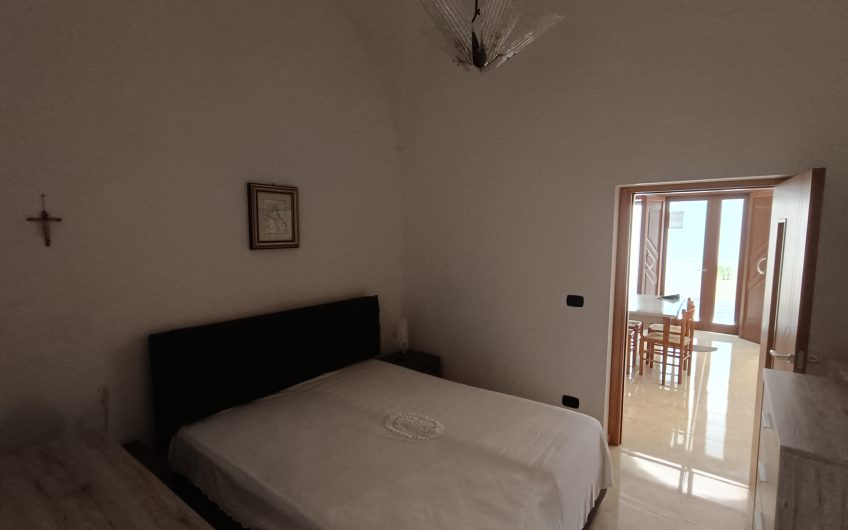 Ostuni – Casa a piano terra di via Massimo D’Azeglio 29 #noncpmpratecaseacaso