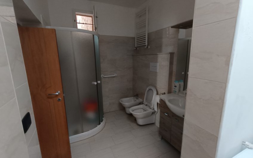 Ostuni – Casa a piano terra di via Massimo D’Azeglio 29 #noncpmpratecaseacaso