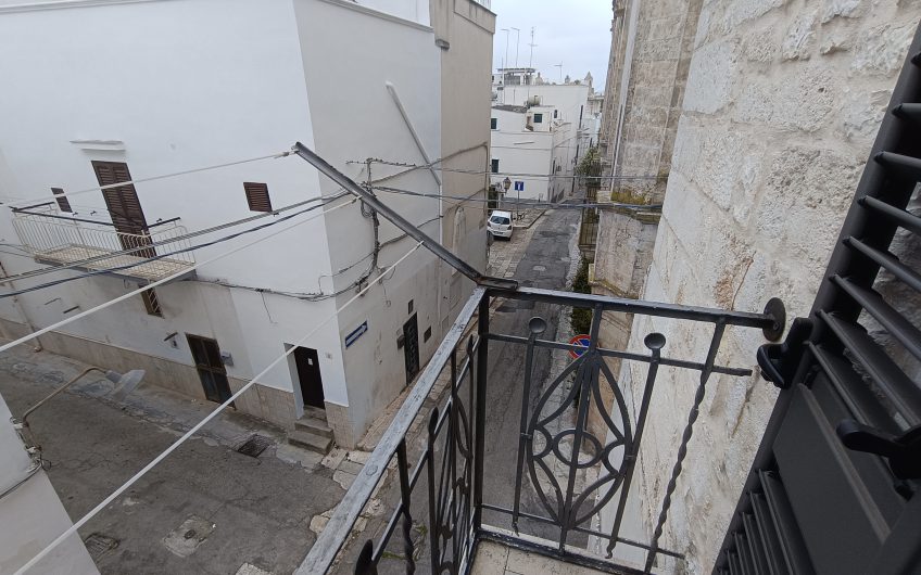 Ostuni – Abitazione a primo piano in via Alberto Mario 3 #noncompratecaseacaso