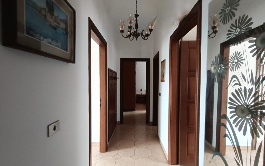 Ostuni – Villa con annessa torretta saracena in Contrada Chianchizzo #noncompratecaseacaso