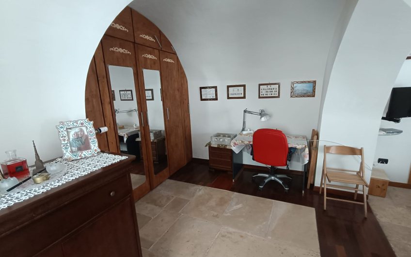 Casa singola nel rione Terra di Ostuni via Bixio Continelli 105 #noncompratecaseacaso