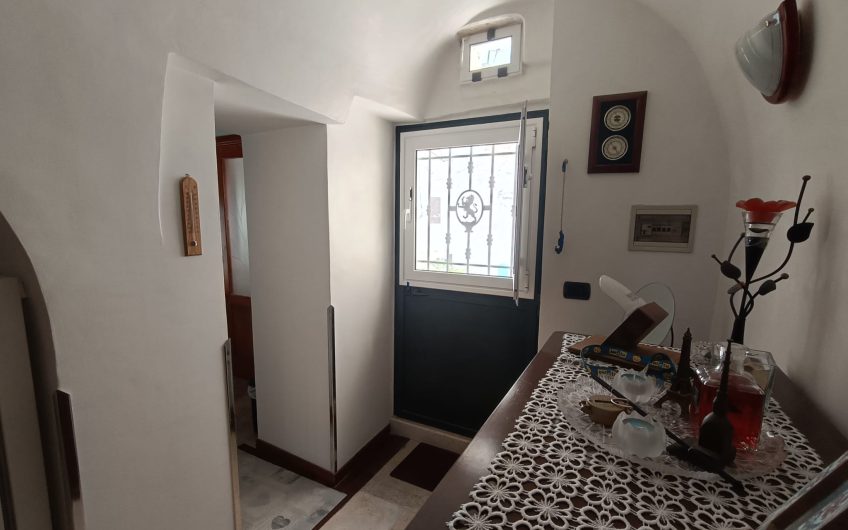 Casa singola nel rione Terra di Ostuni via Bixio Continelli 105 #noncompratecaseacaso