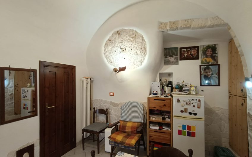 Casa singola nel rione Terra di Ostuni via Bixio Continelli 105 #noncompratecaseacaso