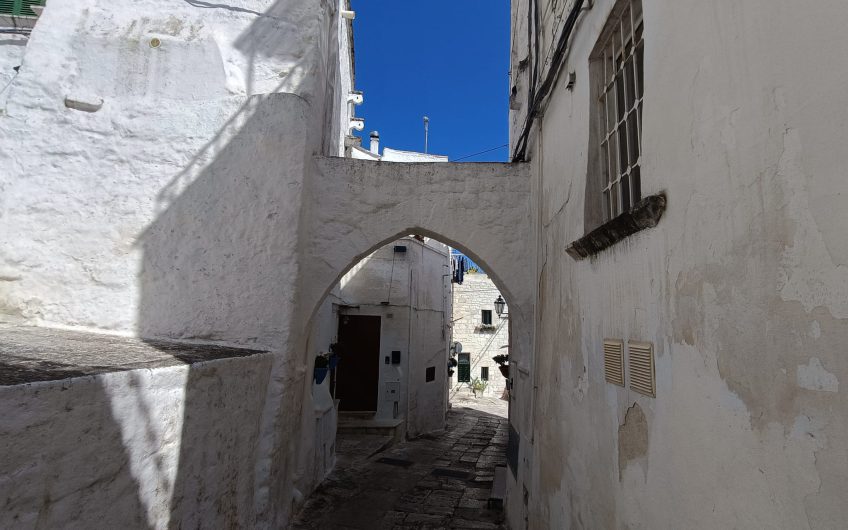 Casa singola nel rione Terra di Ostuni via Bixio Continelli 105 #noncompratecaseacaso