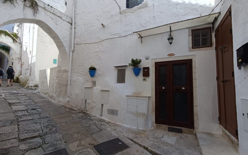 Casa singola nel rione Terra di Ostuni via Bixio Continelli 105 #noncompratecaseacaso